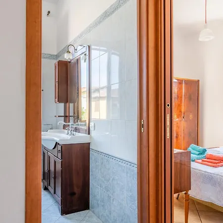 بيت للعطل Enza's Petite Maison Santa Croce sullʼ Arno